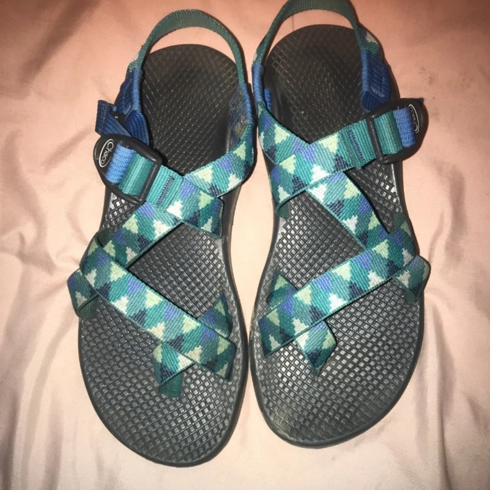 Size 8 Chacos